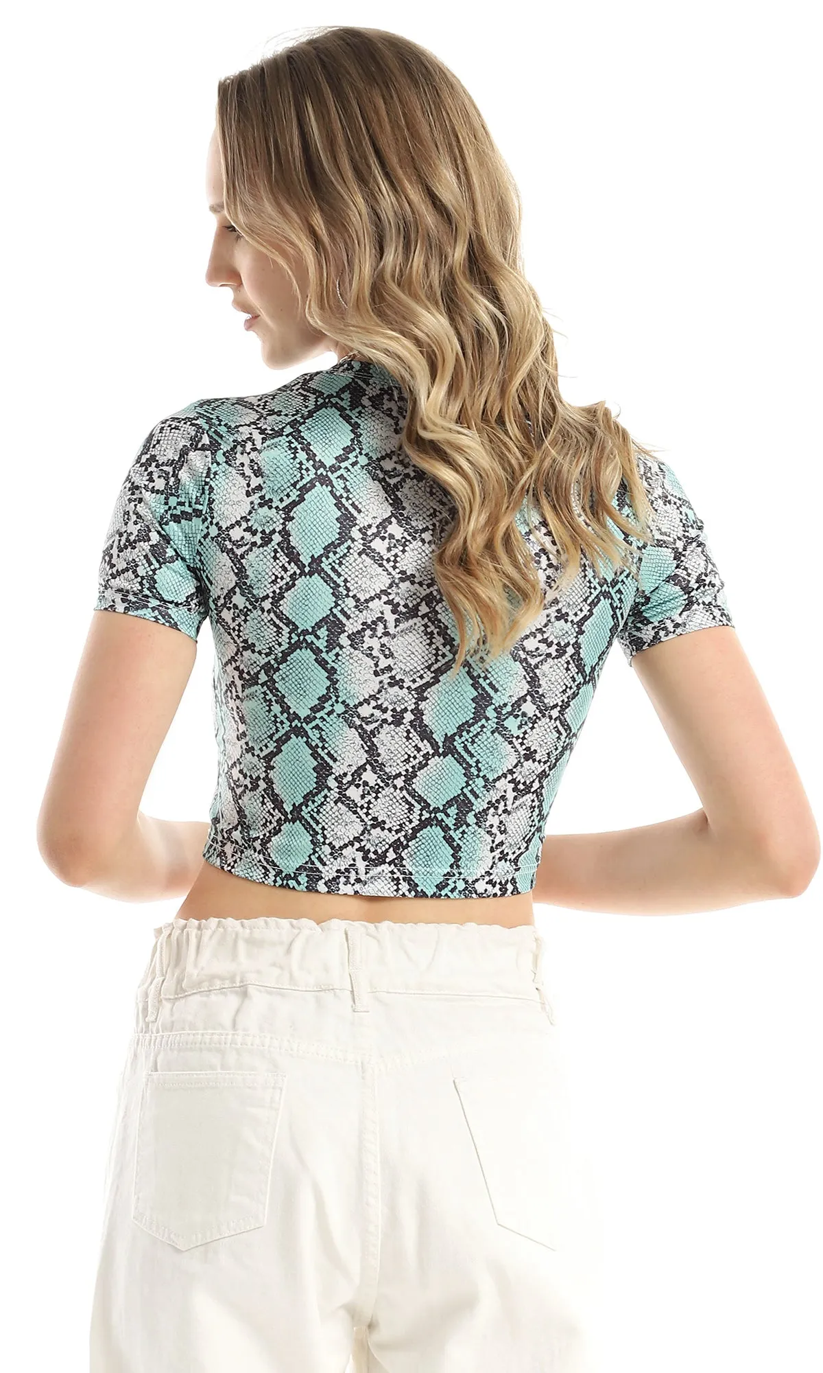 97310 Short Sleeves Reptile Pattern Pistachio & Black Cropped Top