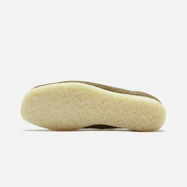 Clarks Wallabee Pale Khaki Suede