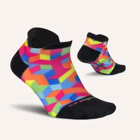 Feetures Elite Light Cushion No Show Tab Socks - Geo Print Multi