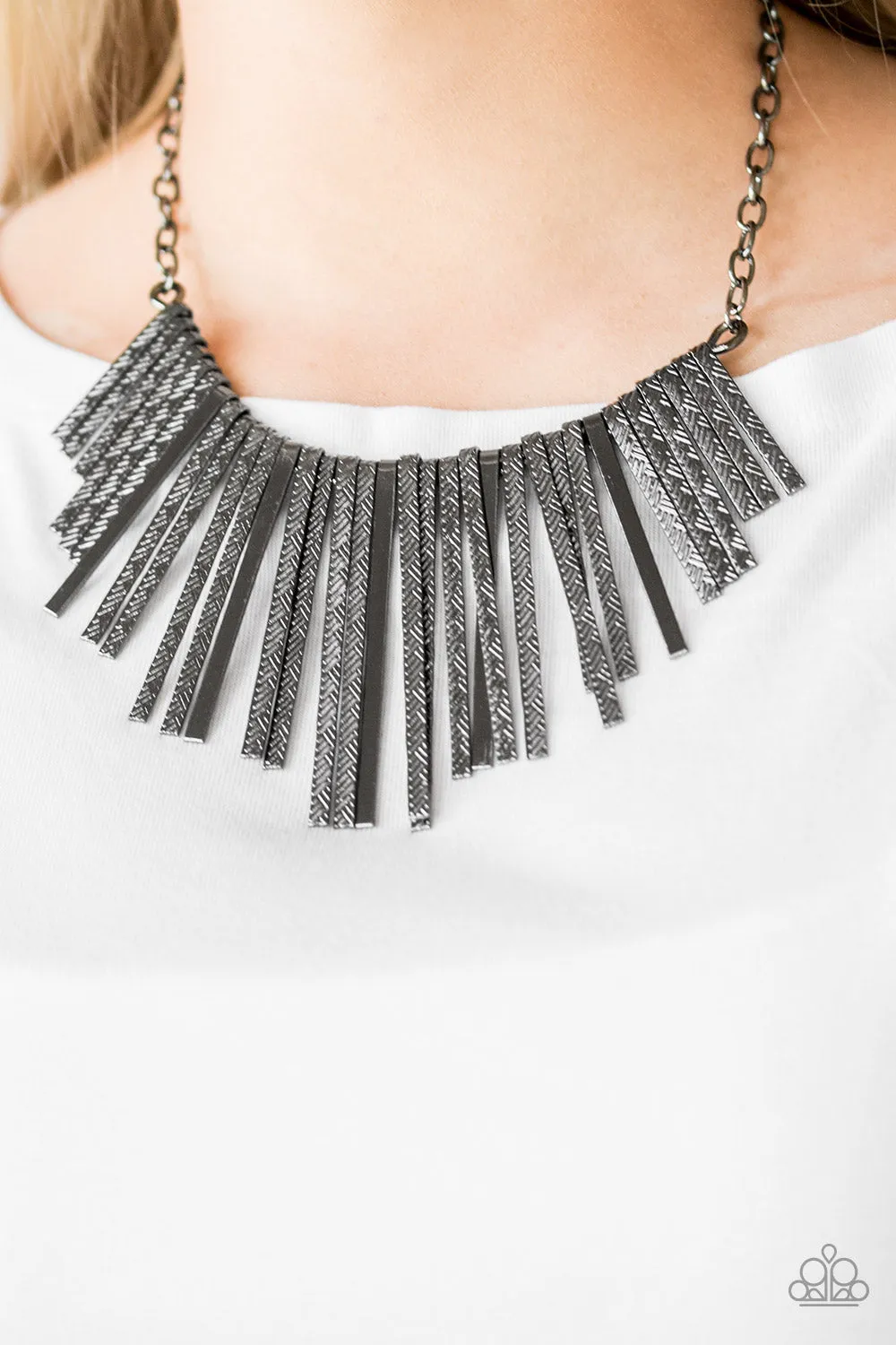 Paparazzi Accessories - Welcome To The Pack - Black Necklace