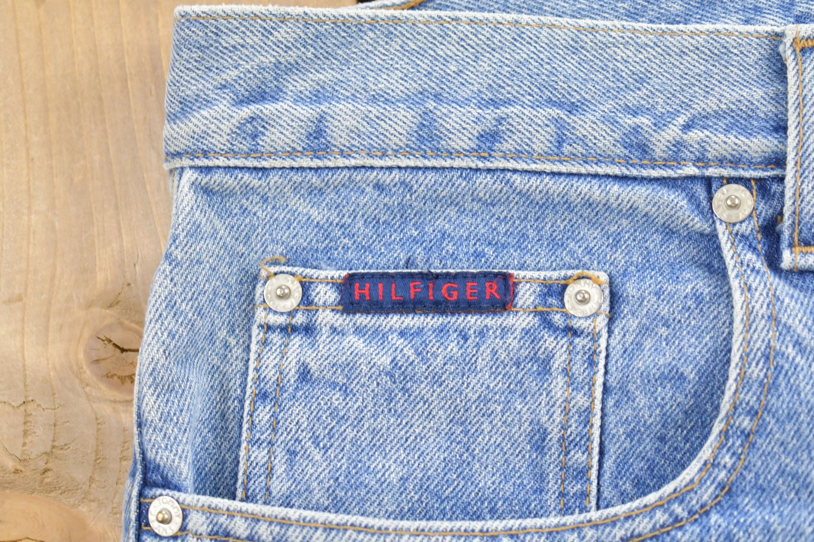 Vintage 1990&#39;s Tommy Hilfiger Jeans Size 38 x 34 / American Vintage / Streetwear Fashion / Vintage Pants / Flag / Big Logo