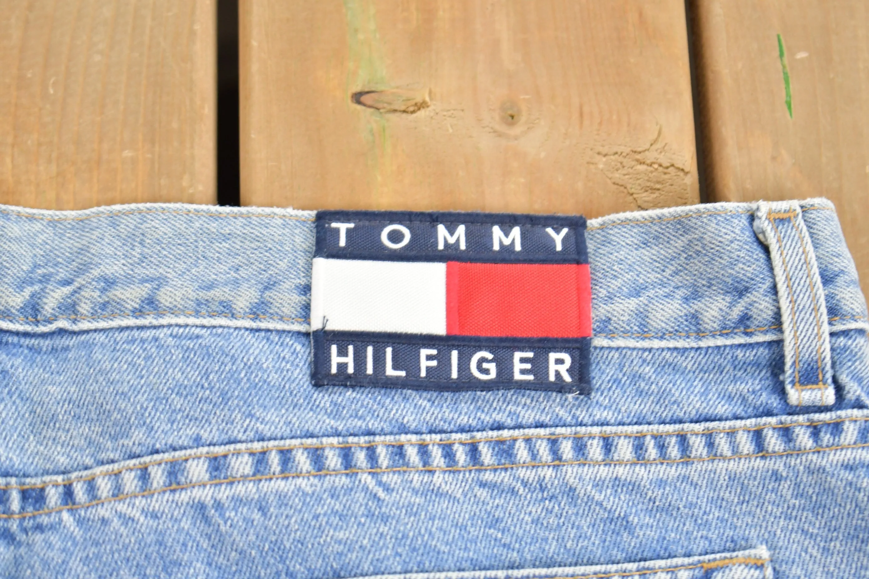 Vintage 1990&#39;s Tommy Hilfiger Jeans Size 38 x 34 / American Vintage / Streetwear Fashion / Vintage Pants / Flag / Big Logo